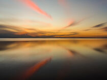 Spektakulärer Sonnenuntergang am Lake Nicaragua by marie schleich