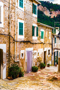 Idyllic village of Estellencs on Majorca island, Spain von Alex Winter