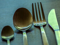 Modern cutlery by Michael Naegele