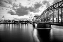 Köln mit dem Kölner Dom bei Nacht von dieterich-fotografie