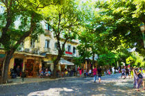 Schattige Geschäftsstraße in Korfu Stadt. Griechenland. by havelmomente