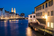 Altstadt und das Grossmünster in Zürich von dieterich-fotografie