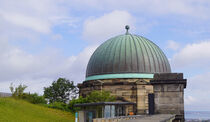 Sternwarte auf dem Calton Hill in Edinburgh by babetts-bildergalerie
