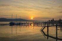 Kurz nach Sonnenaufgang in Bodman-Ludwigshafen - Überlinger See von Christine Horn