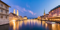 Zürich in der Schweiz am Abend by dieterich-fotografie