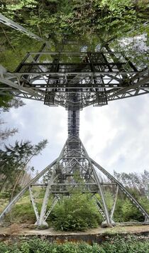 Eine Brücke im Nirgendwo von germartgallery