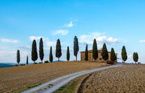 Val d`Orcia , Tuscany, Italy by Eleni Kouri