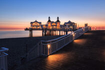 Seebrücke Sellin in der Morgenröte - Sellin pier at dawn von Stephan Hockenmaier