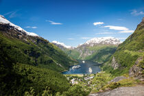 Skandinavien | Blick ins Tal, Trollstiegen by Cordula Maria Grahl