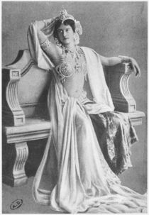 Mata Hari von Reutlinger Studio