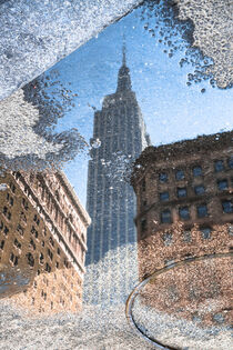 'EMPIRE STATE REFLECTION' by inside-gallery