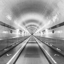 Alter Elbtunnel in Hamburg - Schwarzweiss by dieterich-fotografie