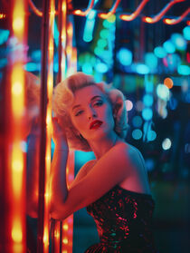 Blond im Neonlicht | Blonde in Neon Light by Frank Daske