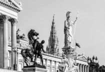 Parlamentsgebäude und Rathaus in Wien  by dieterich-fotografie