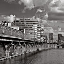 Fantastischer Blick auf die Spree und Jannowitzbrücke  by captainsilva