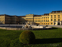 Schloss Schönbrunn - Schönbrunn Palace - Imperial Heritage von Franz Grolig