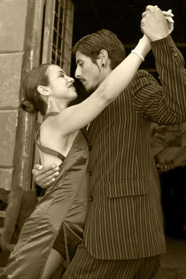 Tango B&W 2 Buenos Aires La boca by Leandro Bistolfi