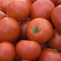 Tomatoes von James Menges