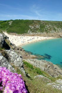 Porthcurno, Cornwall von Mike Greenslade