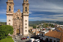 The parish church of Santa Prisca at Taxco in the State of Guerrero, Mexico. von Danita Delimont