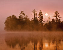 USA, New York, Adirondack Park. Sunrise on a lake. Credit as von Danita Delimont
