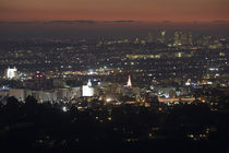 City lit up at dusk, Hollywood, Los Angeles, California, USA von Panoramic Images