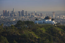 Observatory on a hill near downtown von Panoramic Images