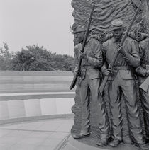 Close-up of statues of American soldiers von Panoramic Images