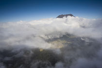 Clouds around a mountain viewed from Piton Maido Peak von Panoramic Images