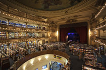 Interiors of a bookstore, El Ateneo, Avenida Santa Fe, Buenos Aires, Argentina von Panoramic Images