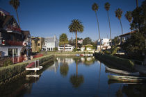 Homes along a canal, Venice, Los Angeles, California, USA von Panoramic Images