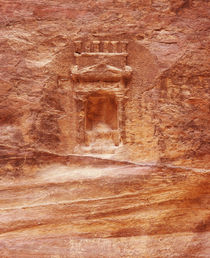 Details of carving on a rock, Petra, Jordan von Panoramic Images
