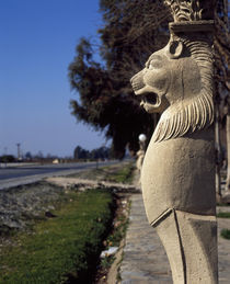 Details of a lion statue, Ephesus, Turkey von Panoramic Images