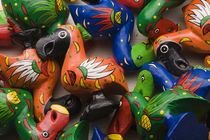 High angle view of wooden Dodo bird toys, Port Louis, Mauritius von Panoramic Images