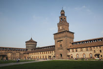 Facade of a castle, Castello Sforzesco, Milan, Lombardy, Italy von Panoramic Images