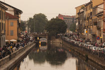 Cafes and restaurants along a canal, Naviglio Grande, Milan, Lombardy, Italy von Panoramic Images