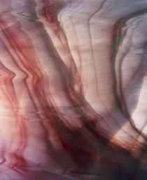 Close up of fabric with red and white marbling von Panoramic Images