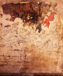 Graffiti and fire damage on the wall of a mosque, Syria von Panoramic Images
