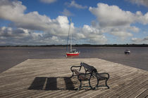 Bench on a jetty, Colonia Del Sacramento, Uruguay von Panoramic Images