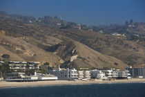 Houses at the waterfront, Malibu, Los Angeles County, California, USA by Panoramic Images