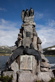 Statue auf dem St.Gotthard-Pass von photofreak