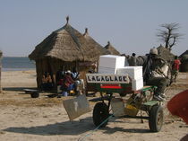 Eislieferung - Saloum, Senegal - fair-fish.net by Billo Heinzpeter Studer