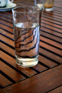 Wasser im Glas von pichris