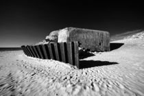 Bunker am Strand von buellom