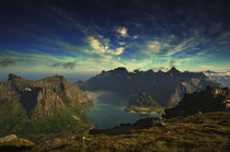 Lofoten islands by Stein Liland