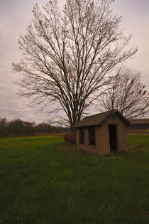 hut by Scott Smith