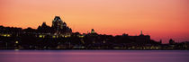 City at dusk, Chateau Frontenac Hotel, Quebec City, Quebec, Canada von Panoramic Images