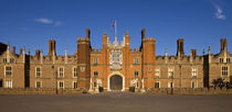 Hampton Court Palace von tgigreeny