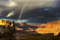 Rainbow over Canyonlands von tgigreeny