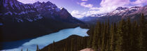 Mountain range at the lakeside, Banff National Park, Alberta, Canada von Panoramic Images